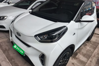 奇瑞QQ 小蚂蚁 2022款 甜粉款 半糖版 磷酸铁锂 30kW 301km