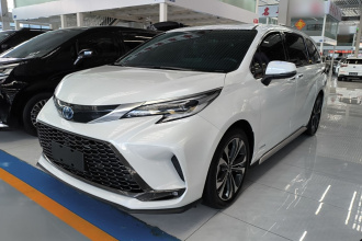 丰田 格瑞维亚 2023款 2.5L混动 尊爵VIP版