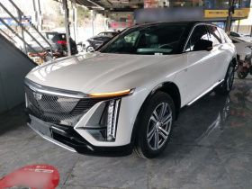 凯迪拉克 IQ锐歌 2022款 四驱高性能尊贵版