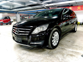 奔驰R级 2017款 R 320 4MATIC 商务型臻藏版