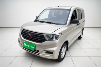 五菱汽车 五菱宏光V 2022款 1.5L劲取版电动助力LAR