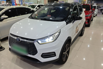 比亚迪 元新能源 2018款 EV360 智联创酷型