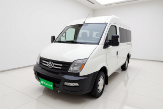 上汽大通MAXUS 新途V80 2019款 2.5T经典款AMT傲运通改款短轴中顶5/6座