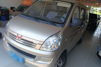 五菱汽车 五菱荣光S 2023款 1.5L 基本型 5/7座