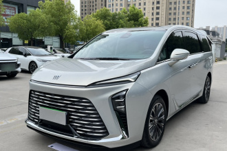 别克GL8 2025款 陆尊 尊享版