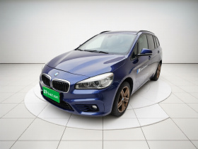 宝马2系多功能旅行车 2015款 218i 运动设计套装