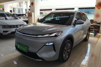 吉利银河 银河星舰7 EM-i 2025款 120km 探索+版