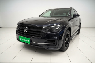 大众 途锐 2021款 3.0TSI 锐享版 曜黑运动套装