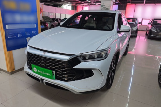 比亚迪 宋Pro新能源 2024款 荣耀版 DM-i 71KM领航型