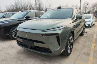 魏牌 蓝山 2025款 四驱 Ultra