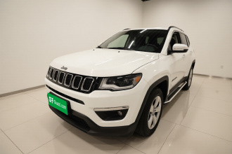 Jeep 指南者 2017款 200T 自动家享版