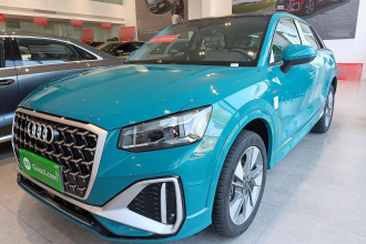 奥迪Q2L 2025款 35TFSI 时尚动感型