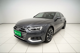 奥迪A4L 2022款 40 TFSI 时尚致雅型