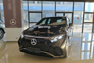 奔驰EQS SUV 2025款 500 4MATIC