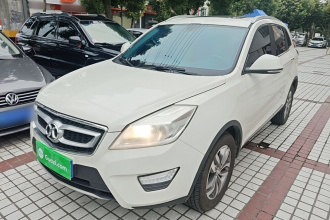 北京汽车 绅宝X65 2015款 2.0T 自动精英型