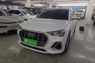 奥迪Q3 2023款 40 TFSI 时尚动感型