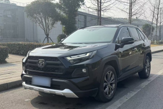 丰田 RAV4荣放 2023款 2.0L CVT四驱探险Plus版