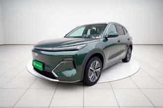吉利银河 银河星舰7 EM-i 2025款 120km 探索+版