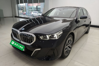 宝马i5 2025款 eDrive 40L M运动套装