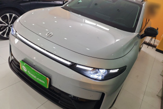 零跑汽车 零跑C16 2024款 增程 200尊享版