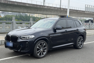 宝马X3 2023款 改款 xDrive30i 领先型 M曜夜套装