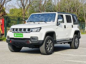 北京越野 北京BJ40 2023款 2.0T 自动四驱城市猎人版侠客型