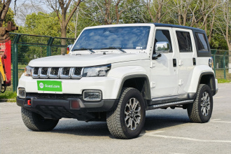 北京越野 北京BJ40 2023款 2.0T 自动四驱城市猎人版侠客型