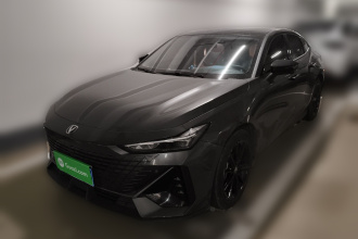 长安UNI-V 2022款 1.5T 尊贵型