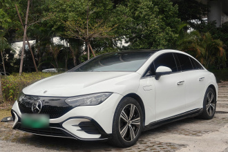 奔驰EQE 2022款 350 豪华版