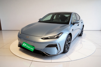 吉利银河 银河E8 2025款 700km 远航智驾版