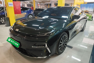 吉利银河 银河星耀8 2025款 130km EM-P 星舰版