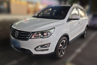 宝骏560 2016款 1.8L 手动豪华型