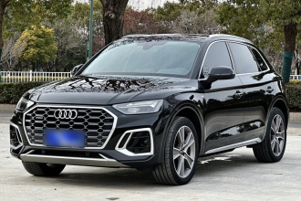 奥迪Q5L 2022款 改款 45T 豪华动感型