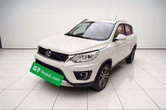 北京汽车 绅宝X35 2016款 1.5L 手动豪华版