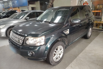 路虎 神行者2 2014款 2.0T Si4 SE汽油版