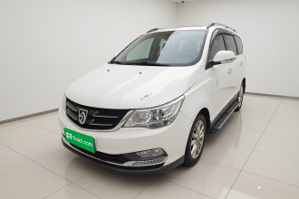 宝骏730 2016款 1.5L 手动豪华型 7座