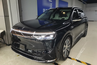 鸿蒙智行 问界M8 2025款 增程 Max+版 53.4kWh 6座版 (192线激光雷达）