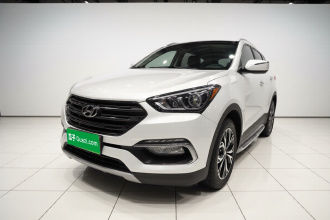 现代 胜达 2017款 2.4L 自动两驱智能型 5座