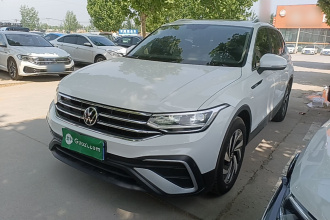 大众 途观L 2023款 300TSI 自动两驱智享版