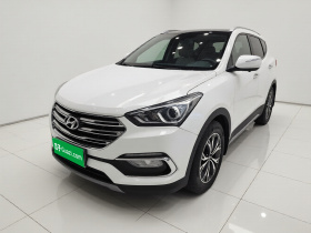 现代 胜达 2017款 2.0T 自动两驱智能型 7座