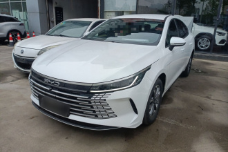 比亚迪 驱逐舰05 2024款 荣耀版 DM-i 55KM 豪华型