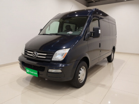 上汽大通MAXUS 新途V80 2021款 2.0T PLUS 手动商旅中轴中顶9座三排