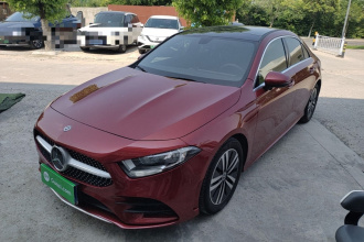 奔驰A级 2019款 A 180 L 运动轿车