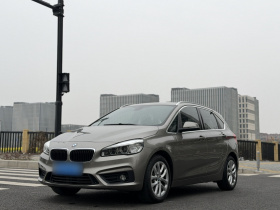 宝马2系旅行车 2016款 220i 领先型
