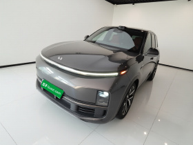 理想汽车 理想L8 2023款 Max