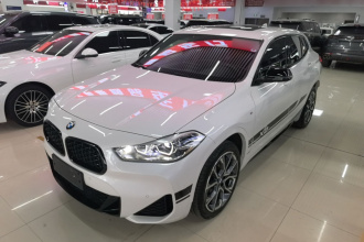 宝马X2 2022款 sDrive25i 曜夜版