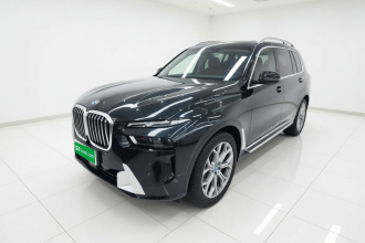 宝马X7 2023款 xDrive40i 领先型豪华套装