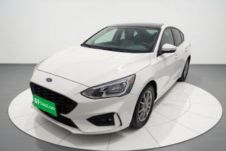福特 福克斯 2020款 两厢 1.5L 自动锋跃型
