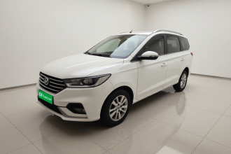 宝骏360 2019款 1.5L 手动精英型 国VI