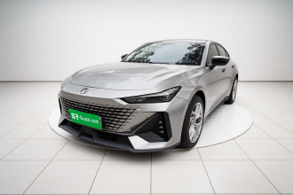 长安UNI-V 智电iDD 2023款  智电iDD 1.5T 113km智趣型（飞快版）